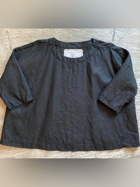 notPERFECTLINEN OLD LONDON round neck oversized linen top Black O/S